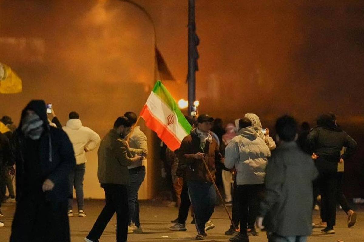 பேச்சுவார்த்தைக்கு அமெரிக்கா நம்பிக்கையான நாடு அல்ல: ஈரான் பேராசிரியரின் அதிரடி கருத்து | America Is Not A Country That Is Confident Iran