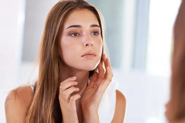 பெண்களே முகத்தில் தேவையற்ற முடி வளருதா? இதனை நிரந்தரமாக அகற்ற இதோ அற்புத வழிகள்