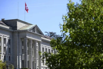 கணவனுடனேயே உயிரைவிட விரும்பிய மனைவி... உதவிய மருத்துவருக்கு சிக்கல்: வழக்கில் புதிய திருப்பம்