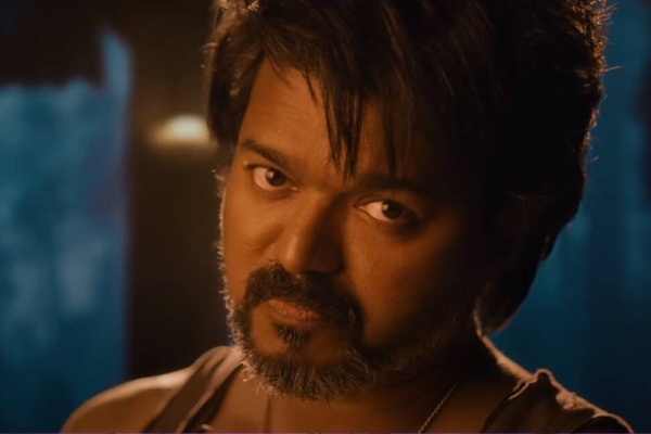 யாருக்காக இப்படி எல்லாம் செய்கிறார் விஜய்.. அரசியலுக்காக எடுத்த அதிர்ச்சி முடிவு | Leo Audio Launch Outside Chennai Producer Says