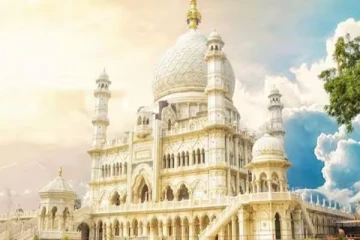 தாஜ்மஹாலுக்கு சவால்; பளிங்கு கற்களால் கட்டப்பட்ட ‘சோமி பாக்’ - எங்கு தெரியுமா?