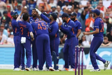 அடடா..அடடா..அற்புதம்...பாகிஸ்தானை பின்னுக்கு தள்ளி சாதனை படைத்த இந்திய கிரிக்கெட் அணி..!