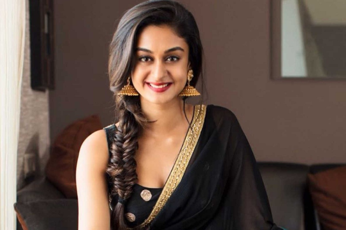 பிளாக்பஸ்டர் படத்தை தவறவிட்ட ஆக்ஷன் கிங் அர்ஜுன் மகள் நடிகை ஐஸ்வர்யா.. | Aishwarya Arjun Missed Blockbuster Movie Chance