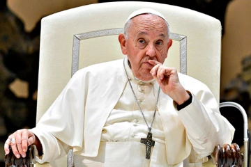 மறைந்த பாப்பரசர் பிரான்சிஸ் ; மாத சம்பளம் எவ்வளவு தெரியுமா..?