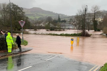 பிரித்தானியாவில் வெள்ள அபாய எச்சரிக்கை