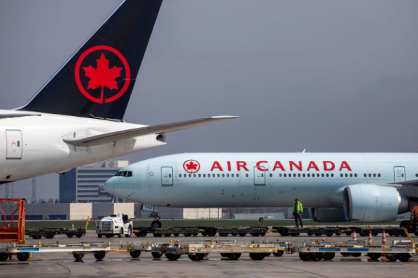 எயார் கனடா விமான சேவை ஸ்தம்பிதம் | Canada S Major Airline Grounded
