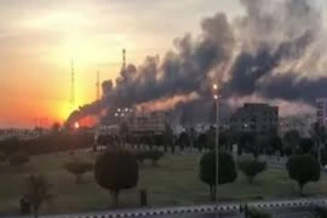 තත්ත්වය එන්න එන්නම දරුණු වේ - සවුදියේ තෙල් පිරිපහදු මධ්‍යස්ථානයකට ඩ්‍රෝන ප්‍රහාරයක්