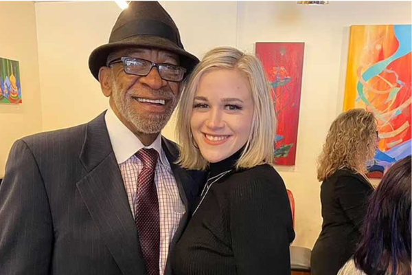 ஜாடையில தேவதையா, மிஞ்சிடுற அழகாக :   68 வயது நபரை காதலிக்கும் 24 வயது இளம்பெண் - தமிழ்நாடு