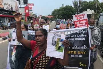 நிதியை கொடுத்து நீதியை நசுக்க சிறிலங்கா அரசு முயற்சி - வேடிக்கை பார்க்கிறதா சர்வதேச சமுகம்!