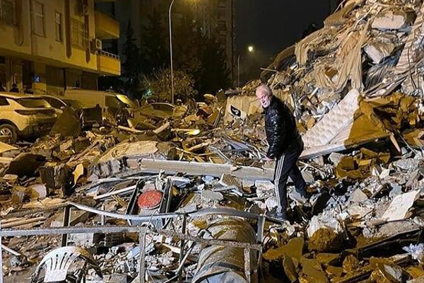 துருக்கி- சிரியா எல்லையில் பயங்கர நிலநடுக்கம்; 95 பேர் பலி! | Terrible Earthquake On Turkey Syria Border