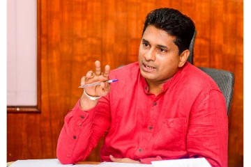 இரண்டு வாரங்களுக்கு ஒரு தடவை விலைகளில் திருத்தம்: அமைச்சர் சன்ன ஜயசுமன அறிவிப்பு