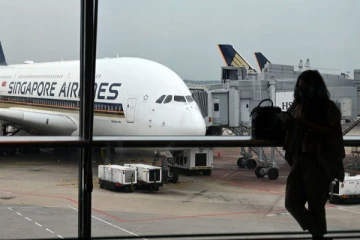 பிரித்தானியா உட்பட 9 நாடுகளுக்கு கட்டுப்பாடுகள் நீக்கம்! சிங்கப்பூர் முக்கிய அறிவிப்பு