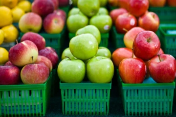 இலங்கையில் தலைசுற்ற வைக்கும் ஆப்பிளின் விலை!