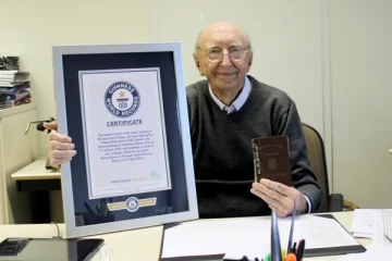 நூறு வயதை கடந்த நபர்; 84 ஆண்டுகளாக  படைத்த சாதனை!