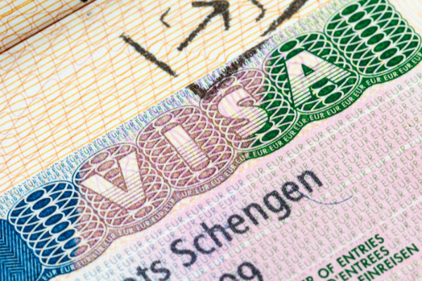 French Visa: எந்த பிரெஞ்சு விசாவை எளிதாகப் பெறலாம்? | Which French Visa Is Easiest To Get