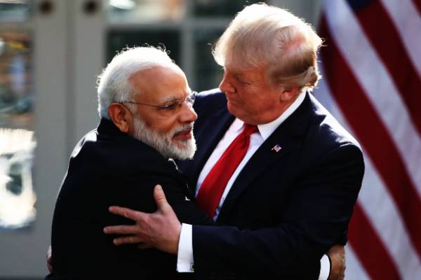 இந்தியாவிற்கு அமெரிக்கா கடும் நெருக்கடி: சூரிய மின்சக்தி தகடுகளுக்கு 126% வரி விதிப்பு | Us Imposes High Tariff On Indian Solar Imports