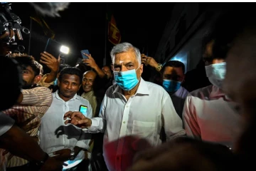 ரணிலுக்கு ஆதரவளிக்கும் மொட்டு எம்.பிக்கள்: மொட்டு கட்சியின் அதிரடி தீர்மானம்