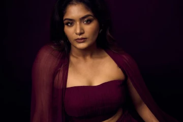 அதிதி ஷங்கர் கிளாமர் போட்டோஷூட்
