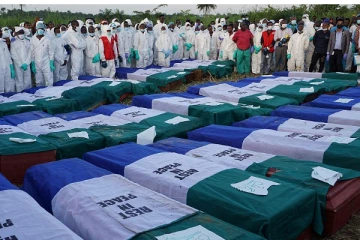 ஒரே இடத்தில் புதைக்கப்பட்ட 100க்கும் அதிகமான சடலங்கள்! இது கொரோனா மரணம் அல்ல.. அதிர்வலையை கிளப்பிய சம்பவம்