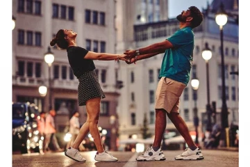 நயன்-விக்கியின் வெளிநாட்டு அட்ராசிட்டிஸ் - ஒரு நாளுக்கு இவ்வளவு செலவா?