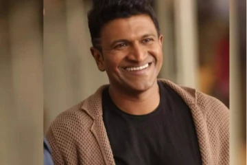 චිත්රපට ජවනිකා සැබෑවක් වෙයි - රසිකයින් හඬවමින් සුපිරි නළුවෙක් සඳහටම නික්ම යයි (VIDEO / PHOTOS)