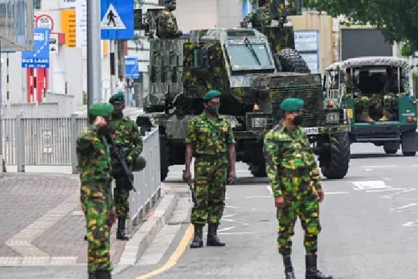 கொழும்பில் பரபரப்பை ஏற்படுத்திய கைக்குண்டு! | A Hand Grenade Caused A Stir In Colombo