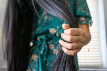 எலி வால் போல இருக்கும் கூந்தலில் இரவு இஞ்சி சாறு தடவுங்க....  அதிசயம் நடக்கும்