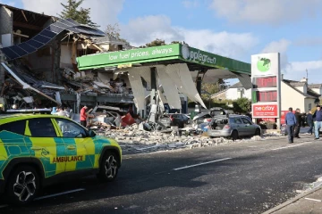 பெட்ரோல் நிலையத்தில் வெடிவிபத்து; 9பேர் பலி!