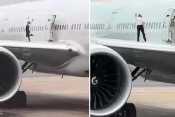 சுவிஸ் விமானத்தின் இறக்கையில் நடனமாடிய விமான ஊழியர்: வைரலான வீடியோ