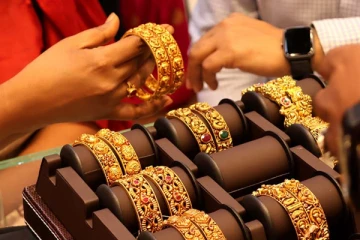 தொடர் சரிவில் தங்கம் விலை; நகைப்பிரியர்கள் பெரும் மகிழ்ச்சி!