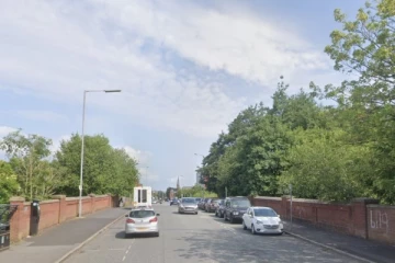 பிரித்தானியாவில் 19 வயது இளைஞர் குத்திக் கொலை: மூன்று இளைஞர் அதிரடி கைது!