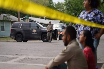 மாதுபான கடையில் துப்பாக்கிச்சூடு: 14 பேர் பலி! தென்னாப்பிரிக்காவில் சம்பவம்