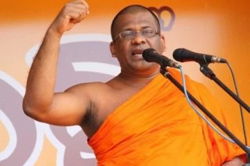 நாட்டை அதிரவைக்கும் தகவலை வெளியிடபோகின்றேன்; ஞானசார தேரர்