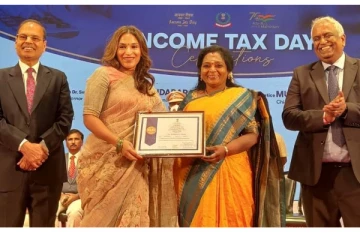 அதிக வருமானவரி செலுத்திய நபர்: ரஜினிக்கு விருது