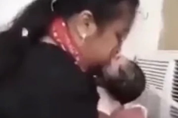 மெர்சல் பட பாணியில் குழைந்தையை காப்பாற்றிய மருத்துவர்.... கண்முன் வந்த கடவுள்