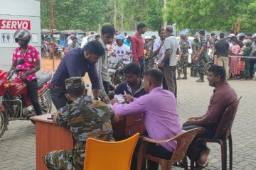 எரிபொருள் தட்டுப்பாடு: நாடளாவிய ரீதியில் எடுக்கப்படும் நடவடிக்கைகள் (Photos)