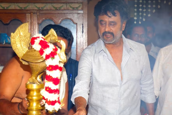 அமிதாப் பச்சனுடன் நடிப்பது குறித்து பேசிய ரஜினிகாந்த்.. படப்பிடிப்பில் இருந்த அவரே வெளியிட்ட புகைப்படம் | Rajinikanth With Amitabh Bachchan அமிதாப் பச்சனுடன் நடிப்பது குறித்து பேசிய ரஜினிகாந்த்.. படப்பிடிப்பில் இருந்த அவரே வெளியிட்ட புகைப்படம் | Rajinikanth With Amitabh Bachchan