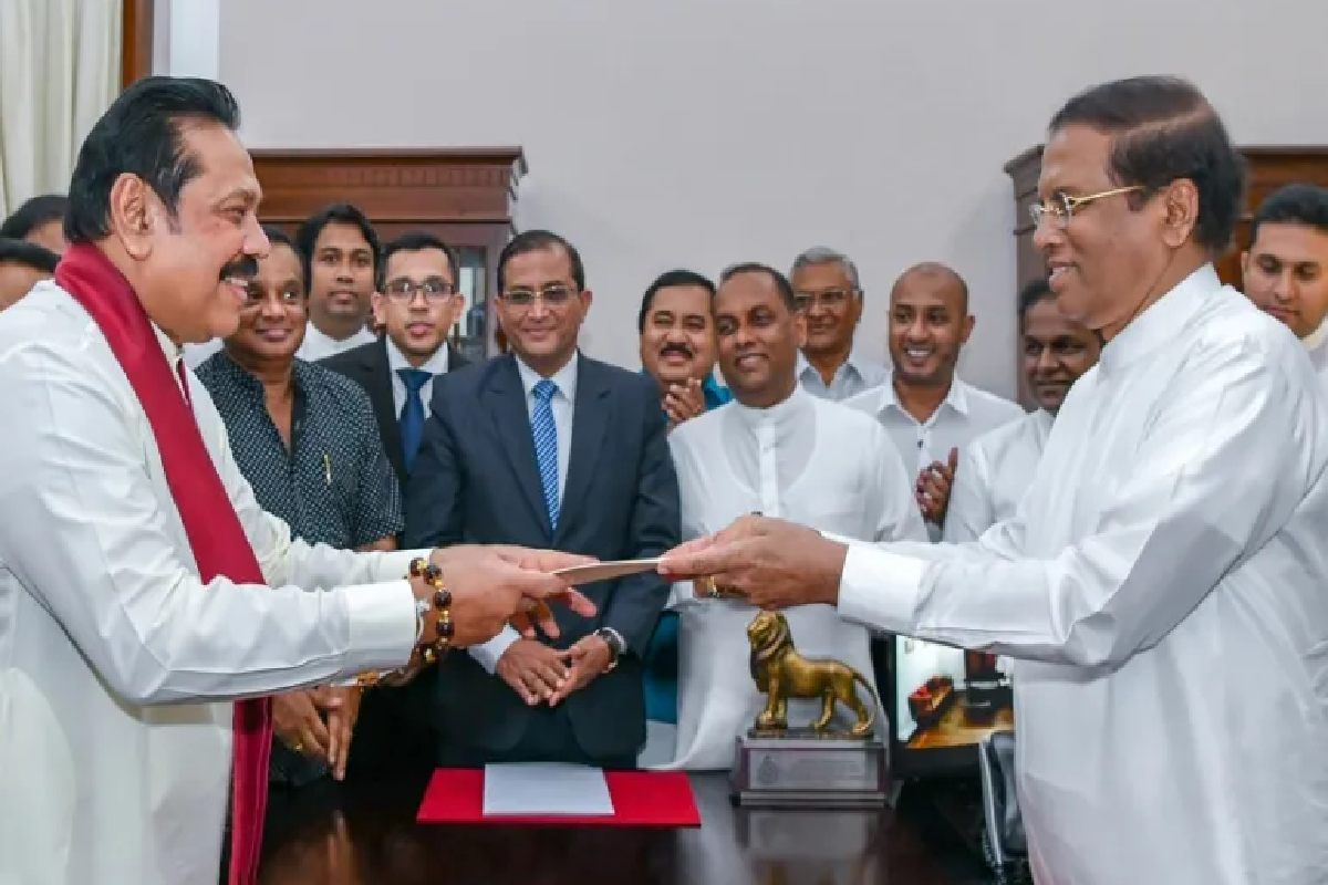 மஹிந்தவை சமயம்பார்த்து பழி வாங்கிய மைத்திரிபால சிறிசேன; பேட்டியில் கிழுகிழுப்பு! | Maithripala Sirisena Revenge On Mahinda Rajapaksa