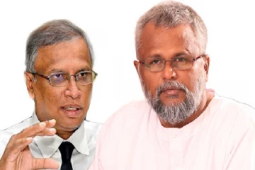 பிதற்றுகிறார் டக்ளஸ் -சுமந்திரன் கடும் விமர்சனம்