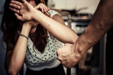 பயணத்தடை காலத்தில் வீட்டு வன்முறைகளின் எண்ணிக்கை அதிகரிப்பு