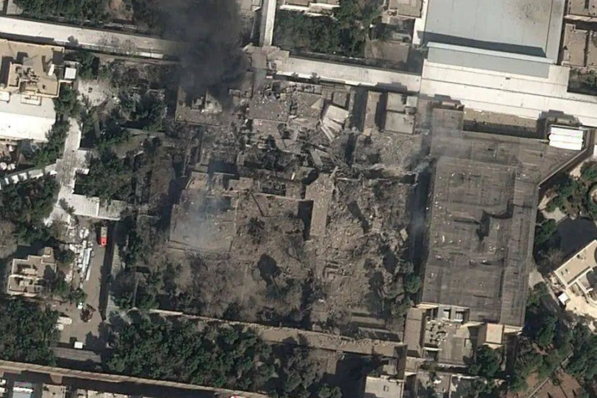 அமெரிக்காவின் போர்க்குற்றங்கள் : ஐக்கிய நாடுகள் சபைக்கு ஈரான் அவசர கடிதம் | Iran Urgent Letter To Un Against Trump S Threats அமெரிக்காவின் போர்க்குற்றங்கள் : ஐக்கிய நாடுகள் சபைக்கு ஈரான் அவசர கடிதம் | Iran Urgent Letter To Un Against Trump S Threats