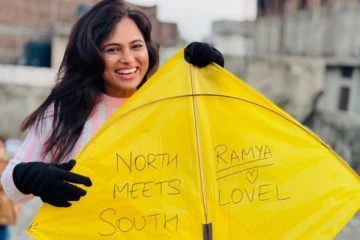 பஞ்சாபில் கணவர் வீட்டில் பொங்கல்.. ரம்யா பாண்டியன் எப்படி கொண்டாடி இருக்கிறார் பாருங்க