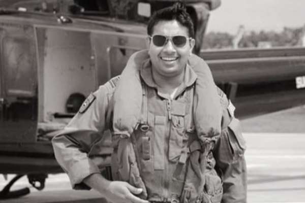 நிவாரண பணியின் போது உயிரிழந்த விமானி.. முழு விமானப்படை மரியாதையுடன் இறுதிச் சடங்குகள் | Wennappuwa Lunuvila Pilot Funeral