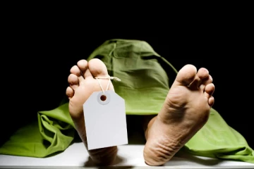 தான் வெட்டிய குளிக்குள்ளேயே விழுந்து உயிரிழந்த நபர்