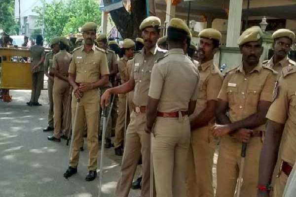 வீட்டு வேலை செய்து வந்த பெண்ணுக்கு ஒரே நாளில் அடித்த அதிஷ்டம் | Woman Who Works Domestic Help Become Millionar வீட்டு வேலை செய்து வந்த பெண்ணுக்கு ஒரே நாளில் அடித்த அதிஷ்டம் | Woman Who Works Domestic Help Become Millionar