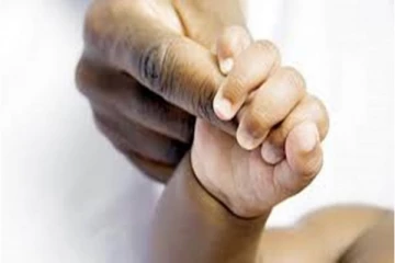 3 வயது மகனை விற்க முடியாத விரக்தியில் கொலை செய்த தந்தை!