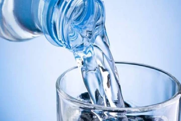 நீர் கட்டண நிலுவையை செலுத்தாத அரசியல்வாதிகளினால் நீர்வழங்கல் சபைக்கு ஏற்பட்டுள்ள நெருக்கடி