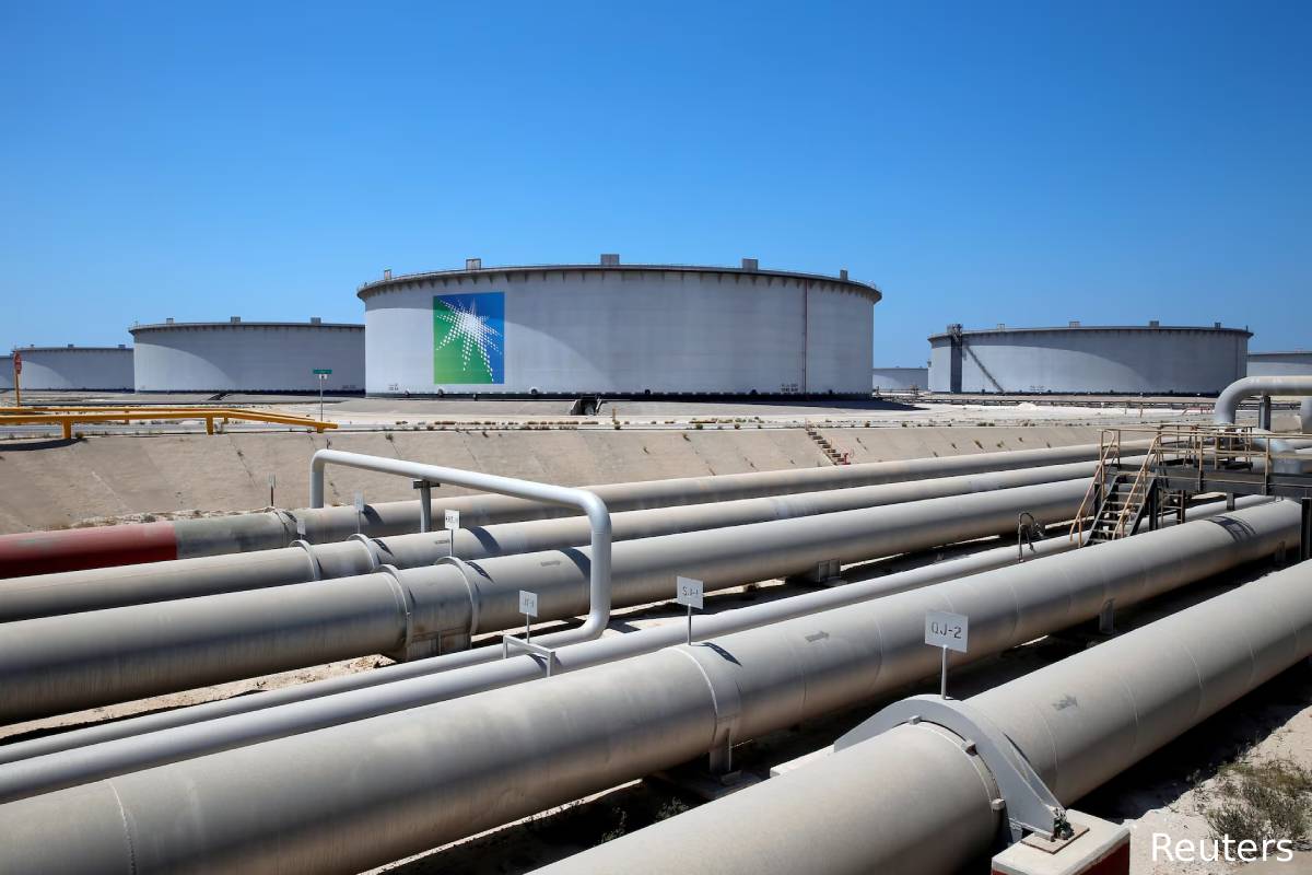 உலகின் மிகப்பெரிய எண்ணெய் நிறுவனத்தின் மீது தாக்குதல் - உயரும் கச்சா எண்ணெய் விலை | Saudi Aramco Shuts Down After Drone Attack உலகின் மிகப்பெரிய எண்ணெய் நிறுவனத்தின் மீது தாக்குதல் - உயரும் கச்சா எண்ணெய் விலை | Saudi Aramco Shuts Down After Drone Attack