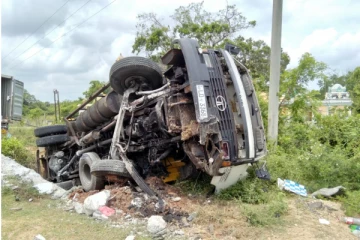 சாரதியின் தூக்கக் கலக்கம்! விபத்தில் சிக்கிய ஹெண்டயினர்