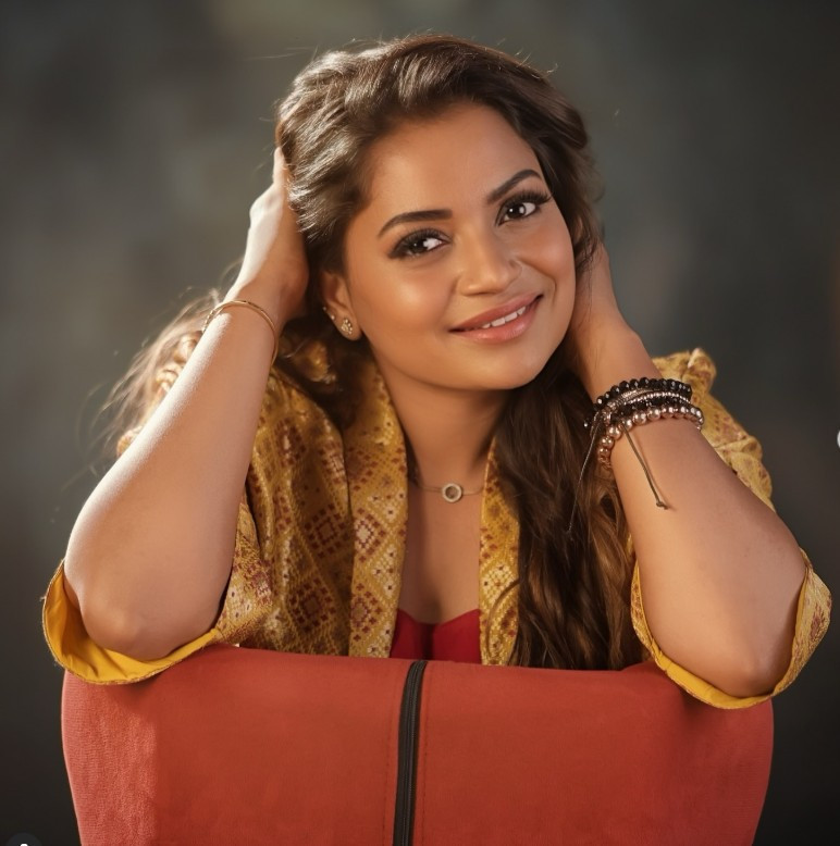 குழலியாக பாண்டியன் ஸ்டோர்ஸ் 2 சீரியலில் நடிக்கும் ஹாசினி போட்டோஸ் 9 Gallery